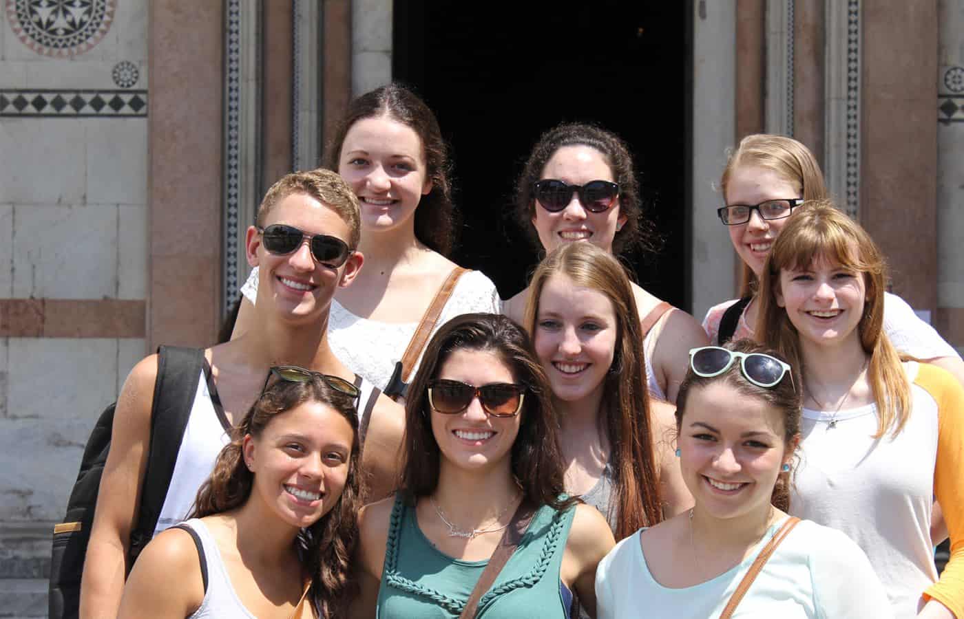 Fun scholarships for high school seniors 2014